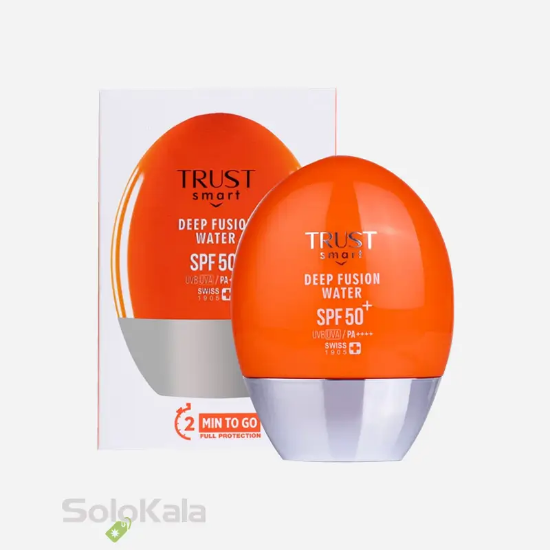 ضد آفتاب دیپ فیوژن واتر تراست مناسب انواع پوست - نمای جلویی محصول و جعبه ی محصول